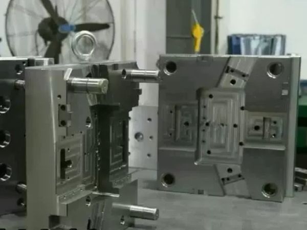APEX Vietnam introduces plastic injection molds and process improvement solutions