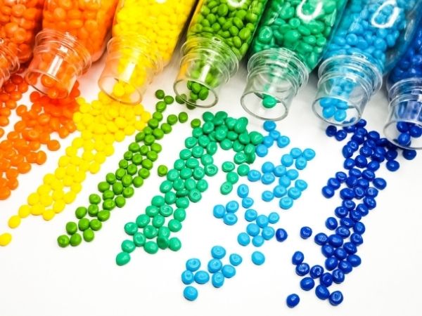 Controlling incoming materials to reduce machine problems