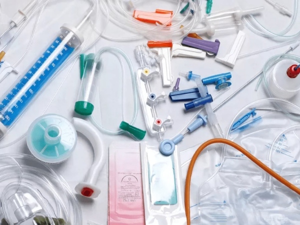 Ứng dụng nhựa PVC trong sản xuất các thiết bị y tế