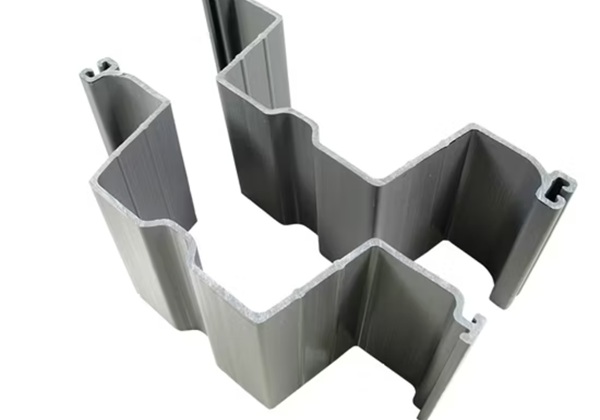 Phụ gia là một trong những yếu tố quyết định chất lượng cừ bản nhựa
