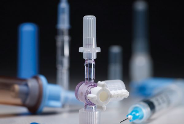 Tổng quan xu hướng và nhu cầu thị trường nhựa y tế